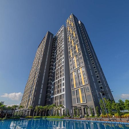 Sunway Grid Loft Suite By Nest Home【Olympic Size Pool】 Kampong Pendas Экстерьер фото